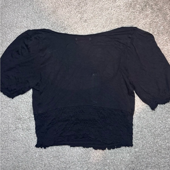 Urban outfitters women’s black cropped shirt - Picture 4 of 4